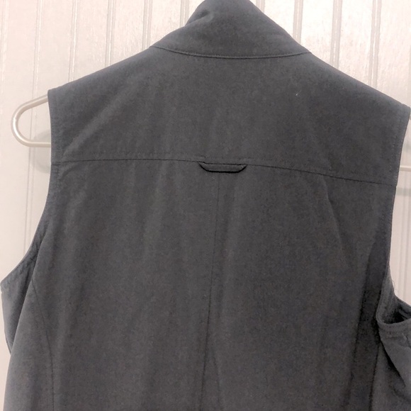 TRAVELSMITH xs CARGO VEST pocket in & out EUC #7750 - Picture 6 of 11